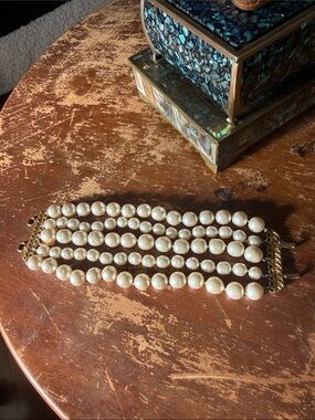 CHANEL PEARLS! Five-Strand Pearl Bracelet. Purchased at Paris Flea Market 🇫🇷